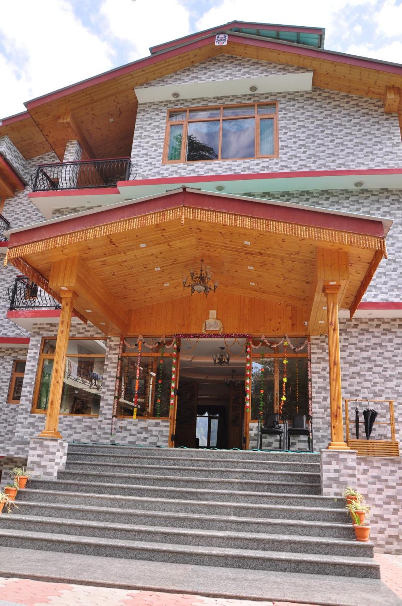 Hotel King'S Land, Manali